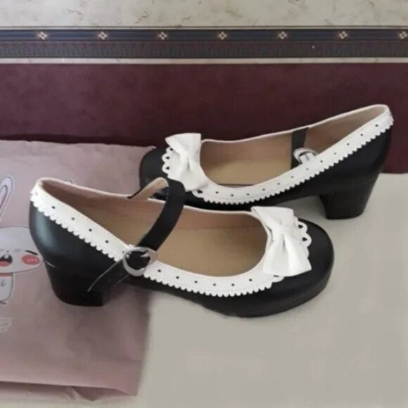 ELFY Cute Lolita Cosplay Mary Jane Mid Chunky Pumps Size 9.5M NIB - Picture 2 of 6